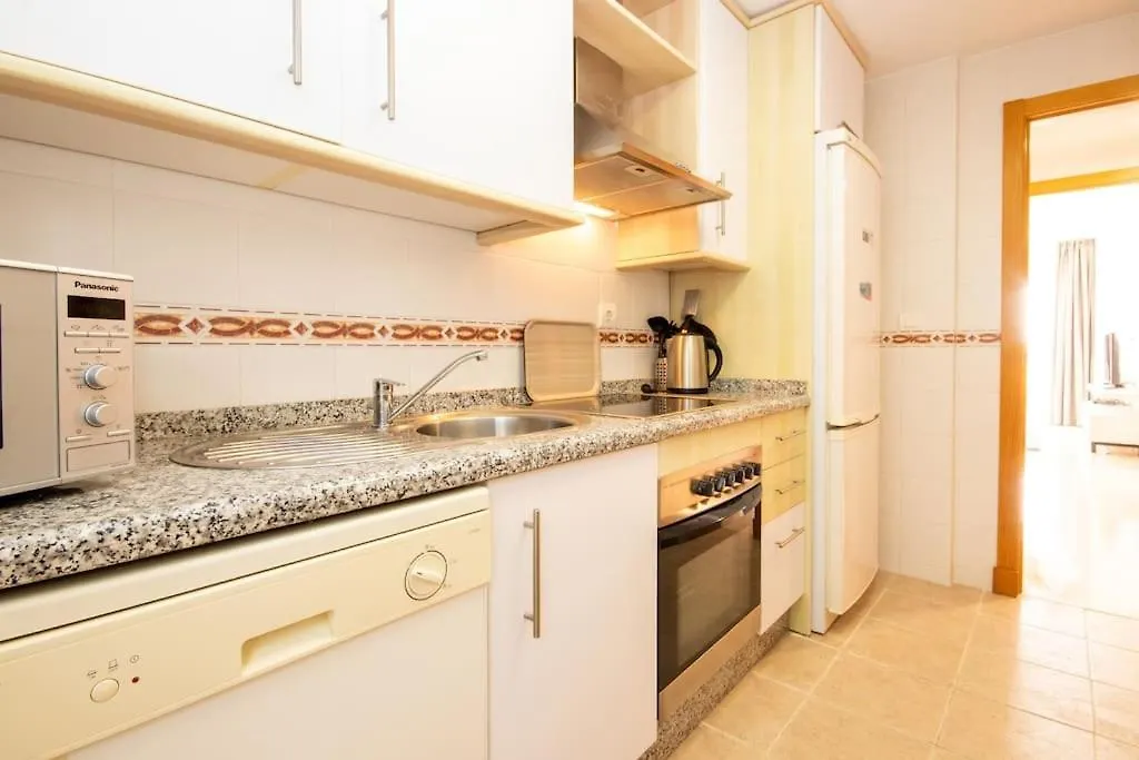Apartmán Penthouse With Roof Terrace, Bbq, Pool- And Sea Views Buenas Noches